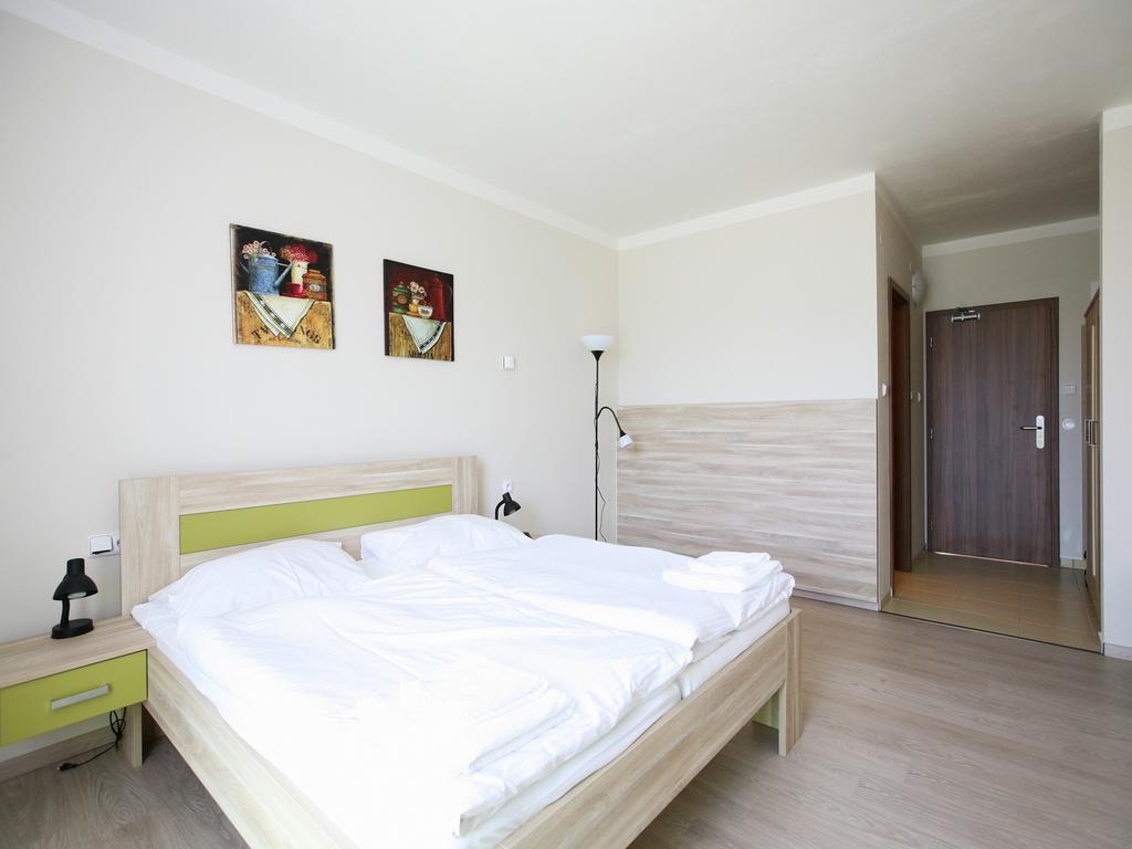 Nad Královnou Hotel&Restaurant Praga Esterno foto